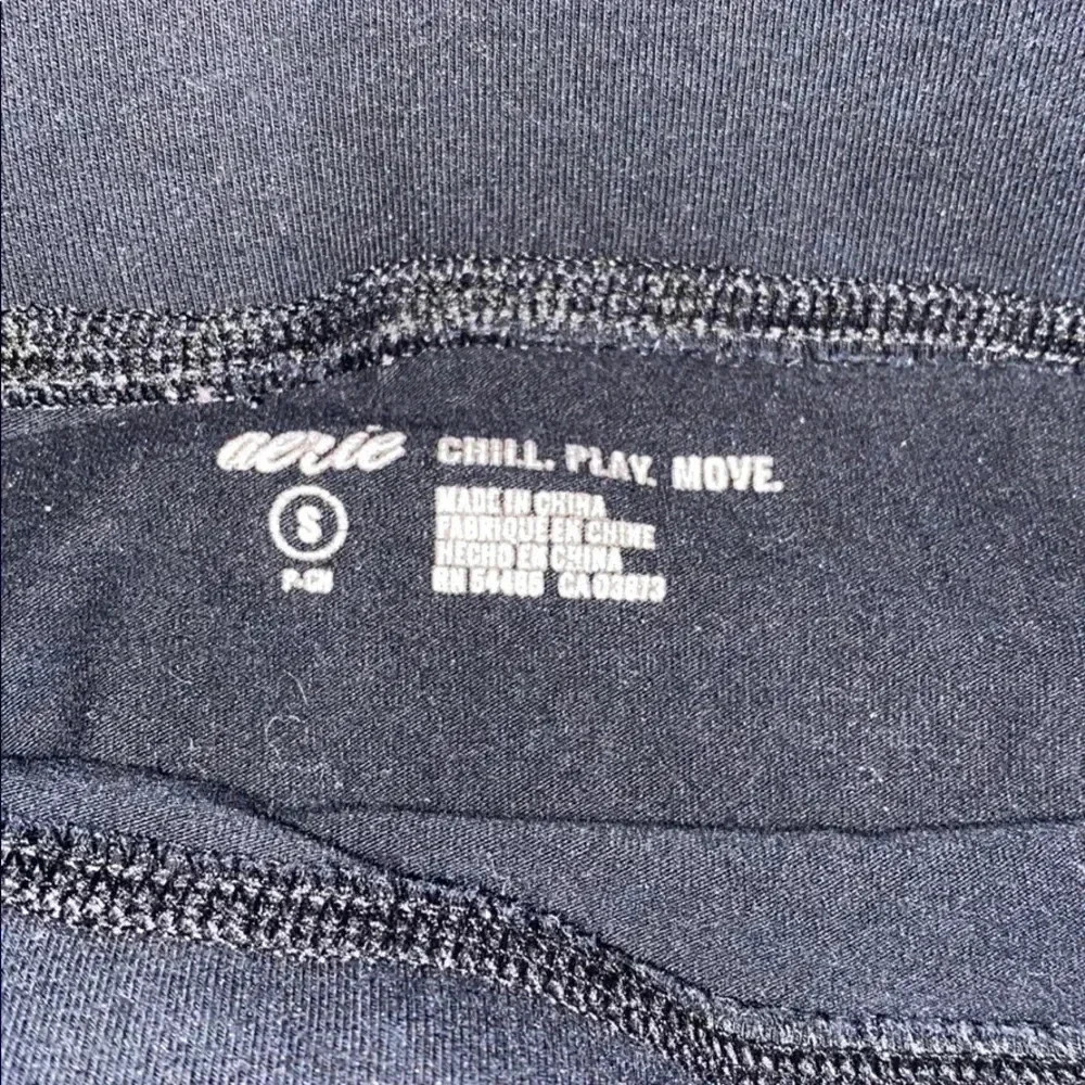 American Eagle Leggings - Picture 2 of 4